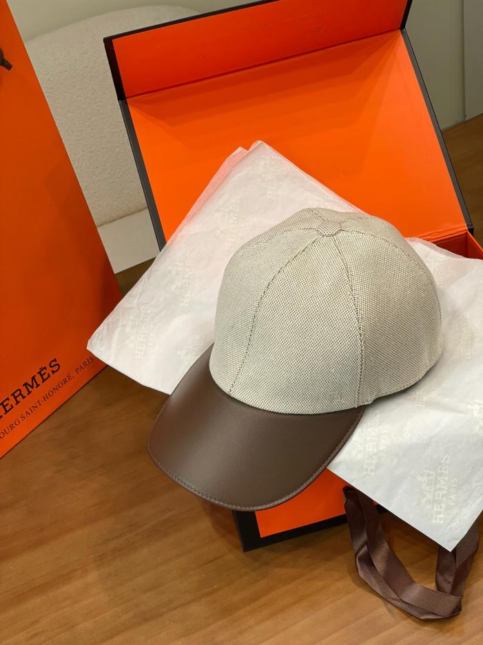 réplica,joyas,joyería,1:1,replica,fake,lujo,barato réplica,joyas,joyería,1:1,replica,fake,lujo,barato Gorra de béisbol Hermès con bloques de color (SL385T)