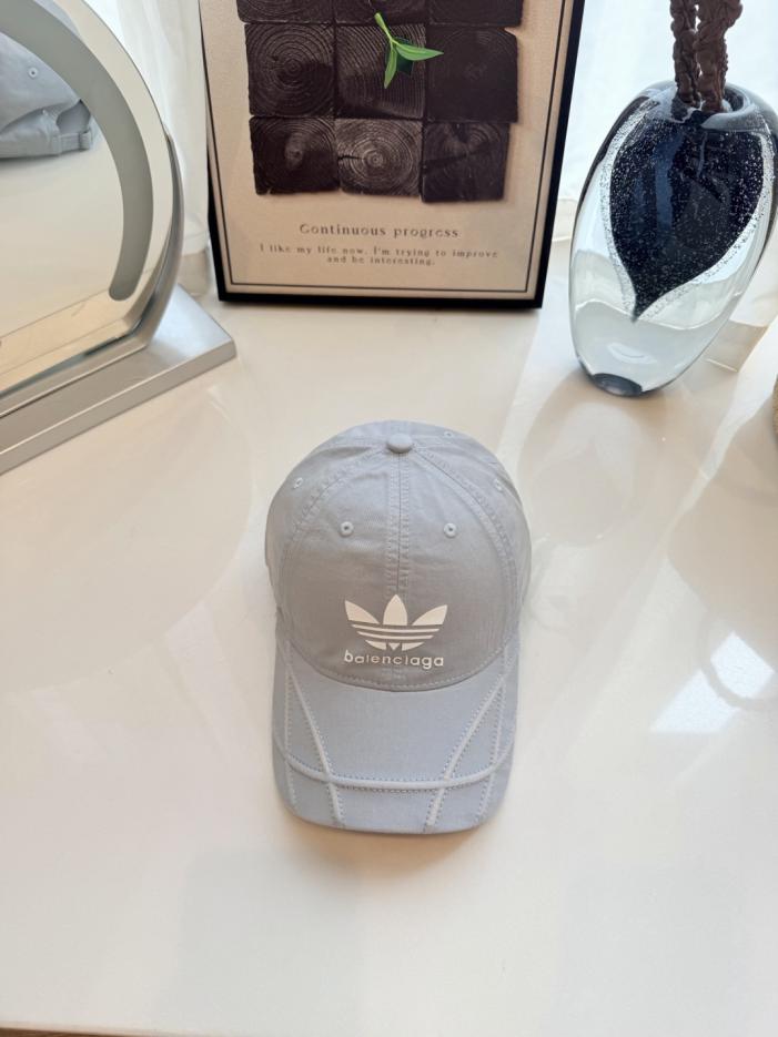 réplica,joyas,joyería,1:1,replica,fake,lujo,barato réplica,joyas,joyería,1:1,replica,fake,lujo,barato La nueva gorra de béisbol de Balenciaga (BF10KE)