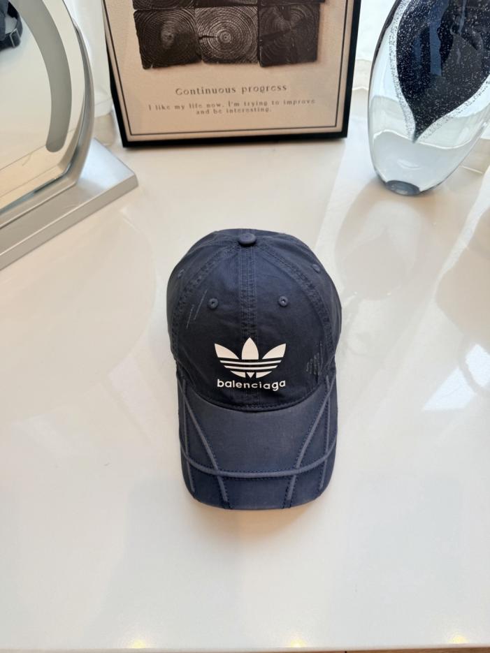 réplica,joyas,joyería,1:1,replica,fake,lujo,barato réplica,joyas,joyería,1:1,replica,fake,lujo,barato La nueva gorra de béisbol de Balenciaga (UJGO2W)