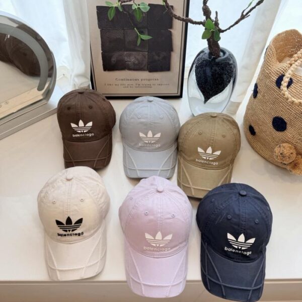 réplica,joyas,joyería,1:1,replica,fake,lujo,barato La nueva gorra de béisbol de Balenciaga (YU2T5D)