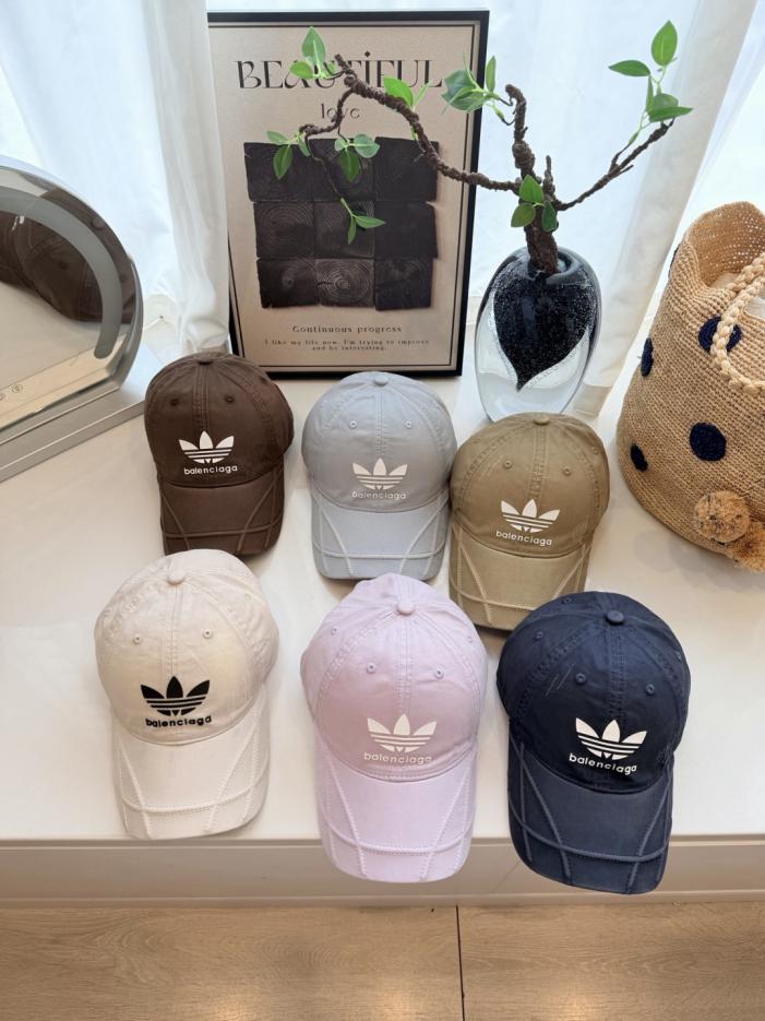 réplica,joyas,joyería,1:1,replica,fake,lujo,barato réplica,joyas,joyería,1:1,replica,fake,lujo,barato La nueva gorra de béisbol de Balenciaga (YU2T5D)