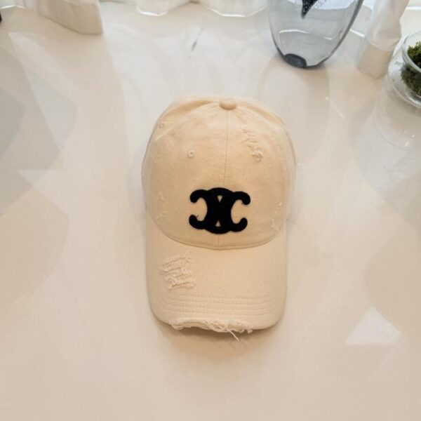 réplica,joyas,joyería,1:1,replica,fake,lujo,barato La nueva gorra de béisbol desgastada de Celine (WXCZG7)