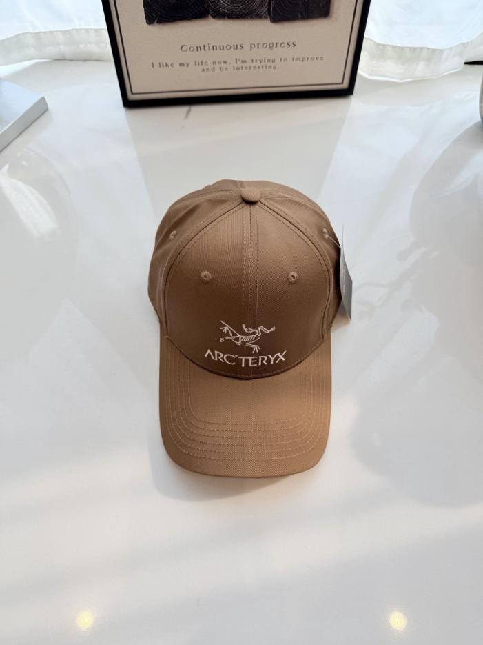 réplica,joyas,joyería,1:1,replica,fake,lujo,barato réplica,joyas,joyería,1:1,replica,fake,lujo,barato Gorra de béisbol Arc’teryx Hardtop con bordado del logotipo clásico del pájaro (RZJC0C)