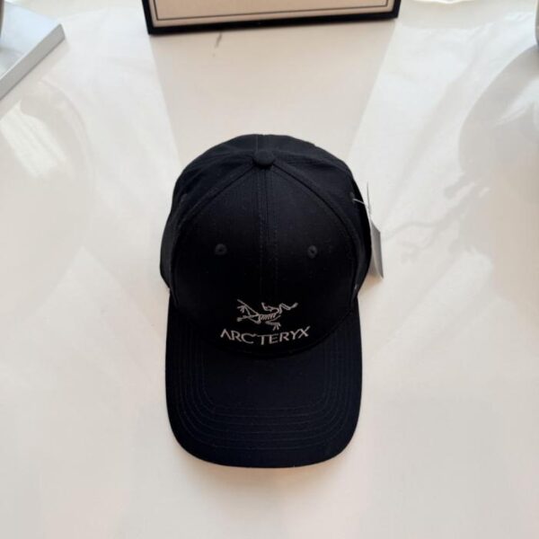 réplica,joyas,joyería,1:1,replica,fake,lujo,barato Gorra de béisbol Arc’teryx Hardtop con bordado del logotipo clásico del pájaro (T6M99U)