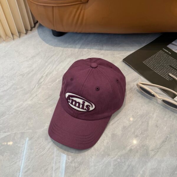 réplica,joyas,joyería,1:1,replica,fake,lujo,barato Nueva gorra de béisbol de la marca coreana de ropa urbana Emis (UMO9NF).
