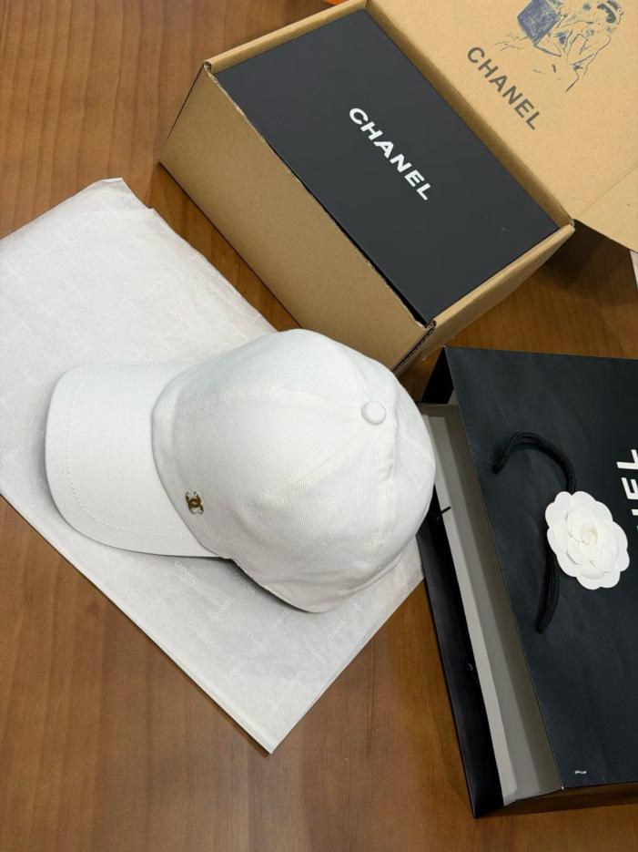 réplica,joyas,joyería,1:1,replica,fake,lujo,barato réplica,joyas,joyería,1:1,replica,fake,lujo,barato La nueva gorra de béisbol de Chanel (EYTOOV)