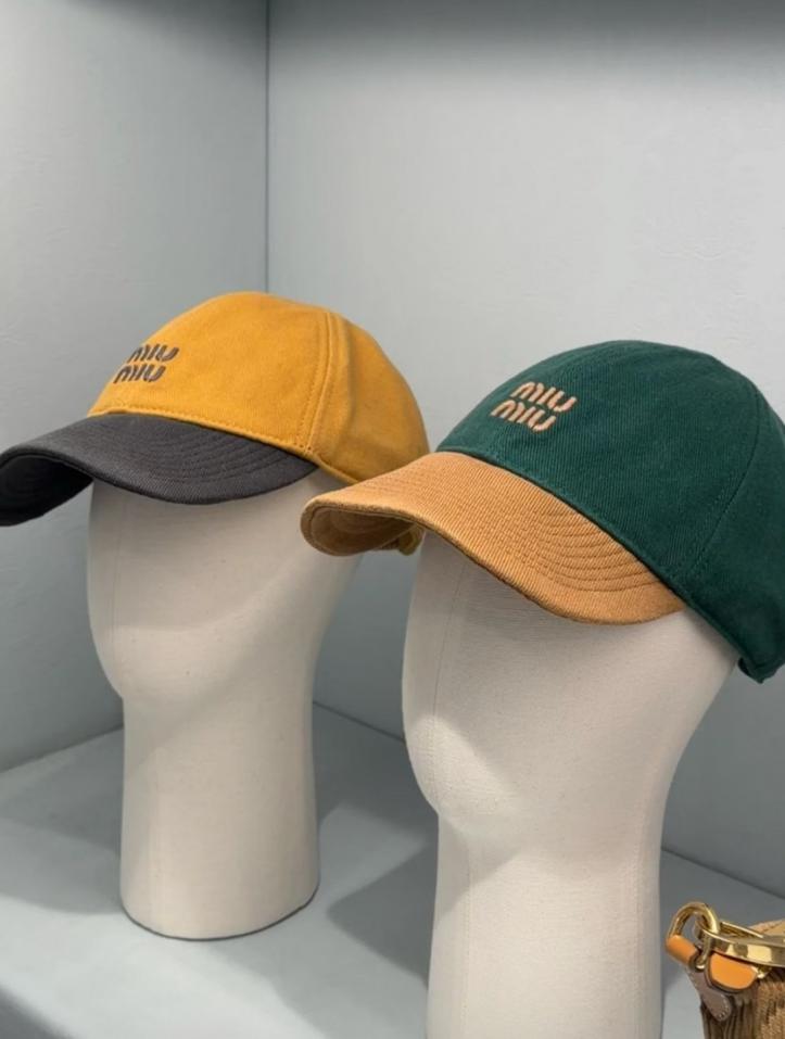 réplica,joyas,joyería,1:1,replica,fake,lujo,barato réplica,joyas,joyería,1:1,replica,fake,lujo,barato Nueva colección de gorras de béisbol de Miu Miu (8ZQSKS)