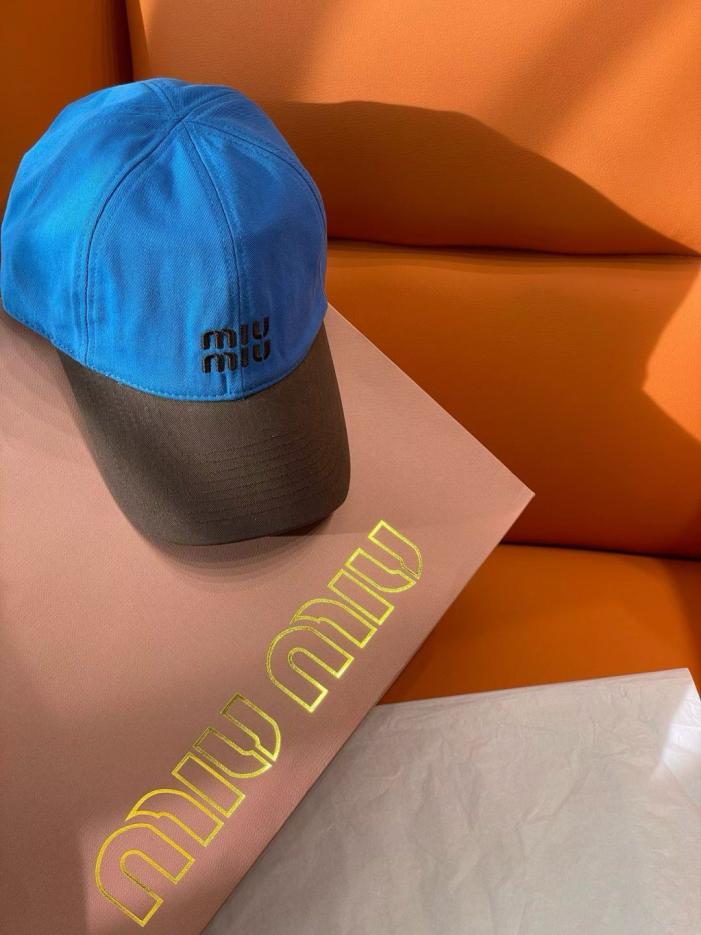 réplica,joyas,joyería,1:1,replica,fake,lujo,barato réplica,joyas,joyería,1:1,replica,fake,lujo,barato La nueva gorra de béisbol de Miu Miu (U6ASRQ)