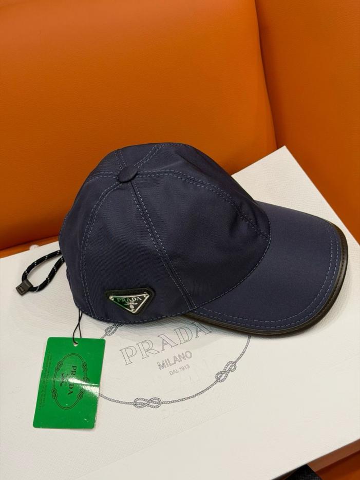 réplica,joyas,joyería,1:1,replica,fake,lujo,barato réplica,joyas,joyería,1:1,replica,fake,lujo,barato Gorra de béisbol Prada con cordón ajustable (I3KLG4)