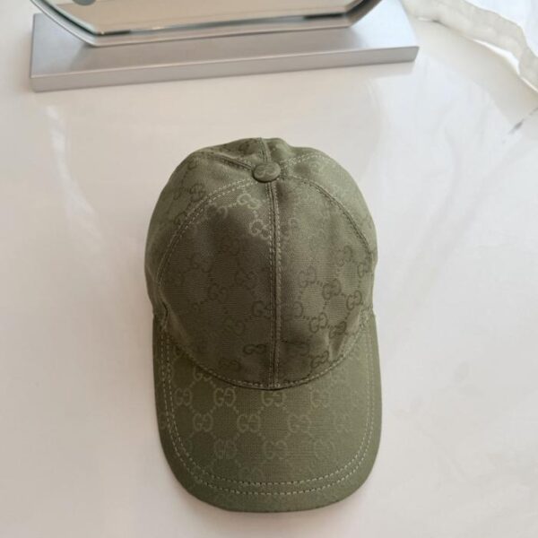 réplica,joyas,joyería,1:1,replica,fake,lujo,barato La nueva gorra de béisbol de Gucci (V2D73R) ya está disponible en las boutiques.