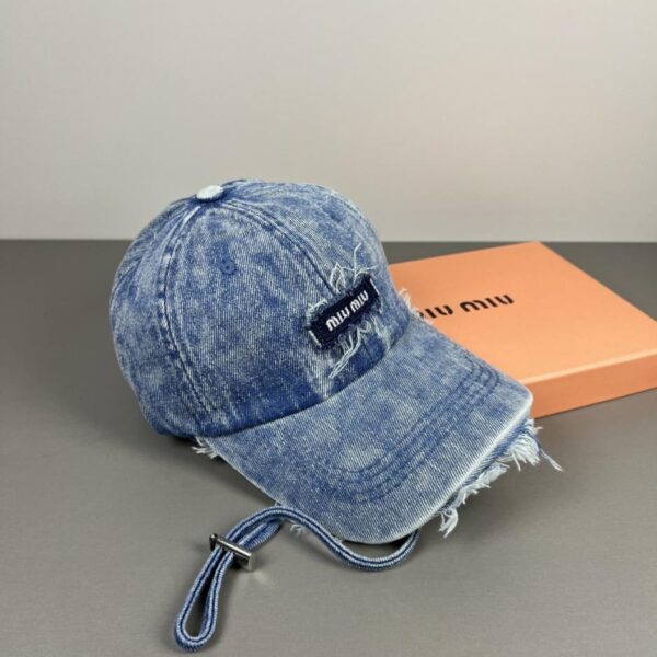 réplica,joyas,joyería,1:1,replica,fake,lujo,barato Gorra de béisbol de mezclilla desgastada MIUMIU (5UEFBK)