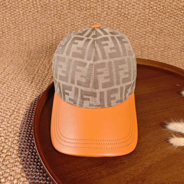 réplica,joyas,joyería,1:1,replica,fake,lujo,barato Fendi – Gorra de béisbol de cuero con retazos (RD2UXY)