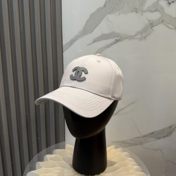réplica,joyas,joyería,1:1,replica,fake,lujo,barato Nuevo logo minimalista de CHANEL para béisbol (KZU0QB)