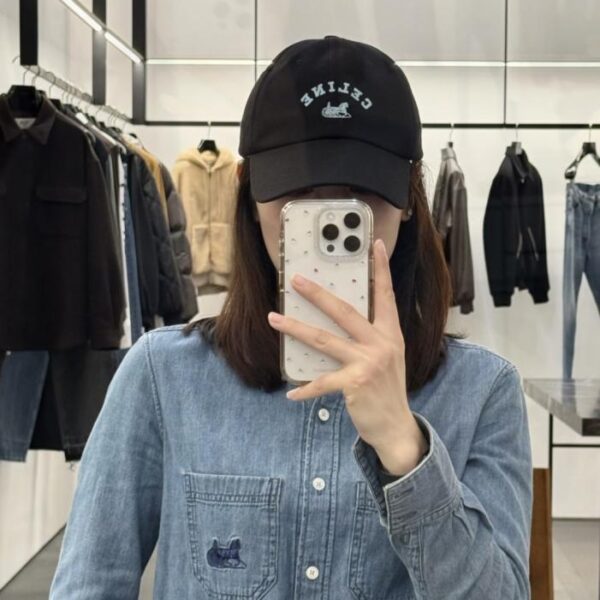 réplica,joyas,joyería,1:1,replica,fake,lujo,barato Versión para revendedores del sitio web oficial de CELINE, tipografía minimalista, gorra de béisbol de última moda al estilo de las celebridades (GDSS6C)