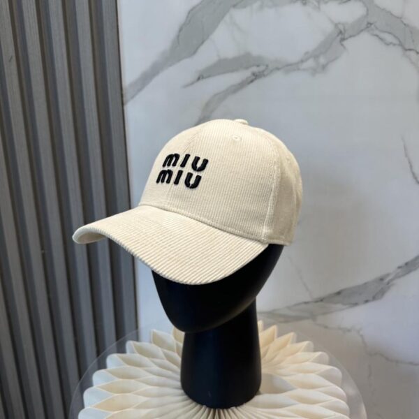 réplica,joyas,joyería,1:1,replica,fake,lujo,barato Gorra de béisbol de pana MIUMIU para otoño/invierno (H78KCL)