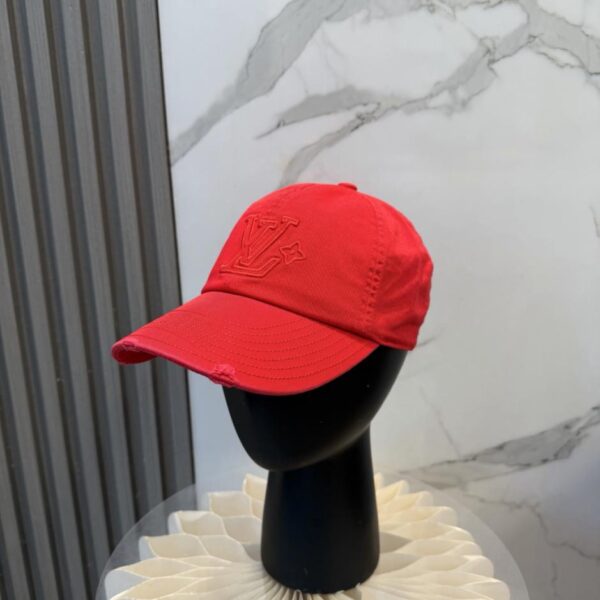 réplica,joyas,joyería,1:1,replica,fake,lujo,barato Gorra de béisbol bordada de alta gama de Louis Vuitton (1YW58A)