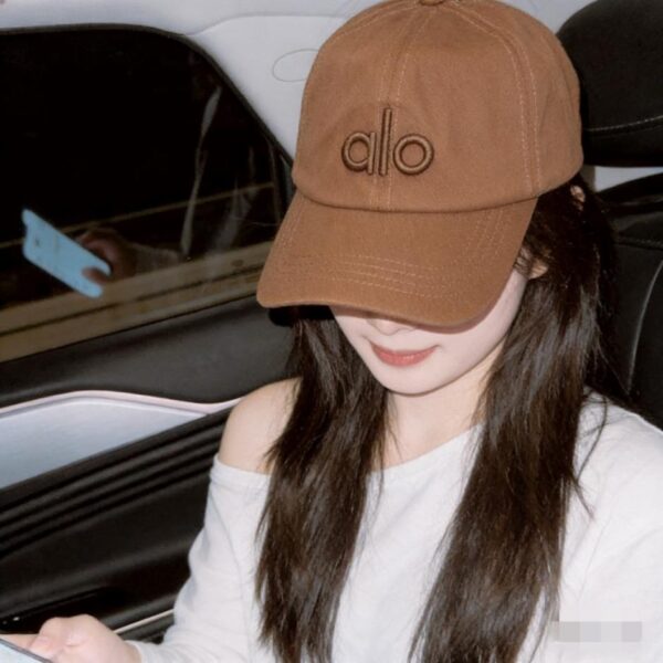 réplica,joyas,joyería,1:1,replica,fake,lujo,barato Gorra de béisbol minimalista lisa nueva de aIo (V97KU0)
