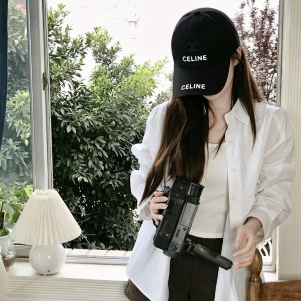 réplica,joyas,joyería,1:1,replica,fake,lujo,barato La nueva gorra de béisbol minimalista de CELINE (375SAS)
