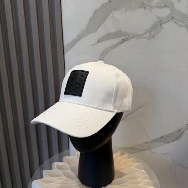 réplica,joyas,joyería,1:1,replica,fake,lujo,barato Nueva gorra de béisbol de diseño original de Loewe (VSF43Z)