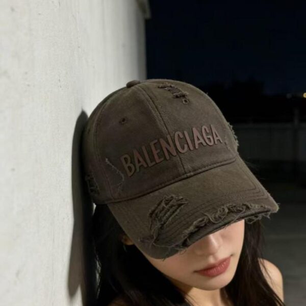 réplica,joyas,joyería,1:1,replica,fake,lujo,barato Gorra de béisbol Balenciaga lavada y rasgada (EZAS9M)