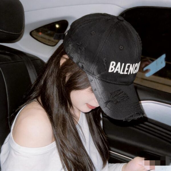 réplica,joyas,joyería,1:1,replica,fake,lujo,barato Gorra de béisbol Balenciaga lavada y rasgada (QVCELE)