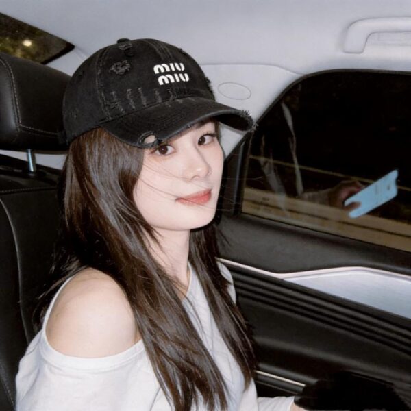 réplica,joyas,joyería,1:1,replica,fake,lujo,barato Gorra de béisbol MIUMIU New Dopamine para todas las estaciones (UO1D02)