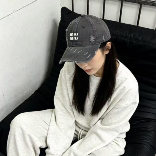 réplica,joyas,joyería,1:1,replica,fake,lujo,barato Gorra de béisbol MIUMIU New Dopamine para todas las estaciones (USURF6)