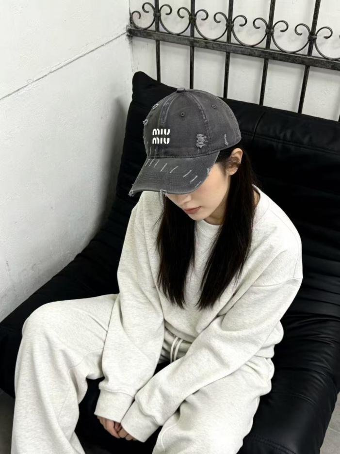 réplica,joyas,joyería,1:1,replica,fake,lujo,barato réplica,joyas,joyería,1:1,replica,fake,lujo,barato Gorra de béisbol MIUMIU New Dopamine para todas las estaciones (USURF6)