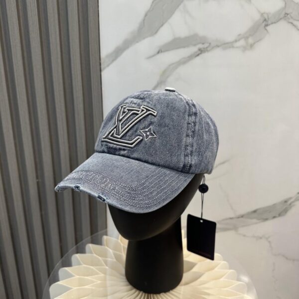 réplica,joyas,joyería,1:1,replica,fake,lujo,barato Gorra de béisbol bordada de Louis Vuitton nueva (4HNYRE)