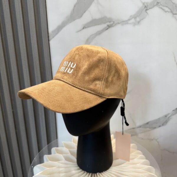 réplica,joyas,joyería,1:1,replica,fake,lujo,barato Gorra de béisbol de cuero nueva MIUMIU (W50TZG)