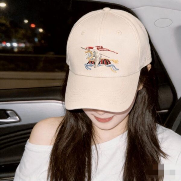 réplica,joyas,joyería,1:1,replica,fake,lujo,barato Gorra de béisbol bordada BURBERRY nueva (NE21T7)