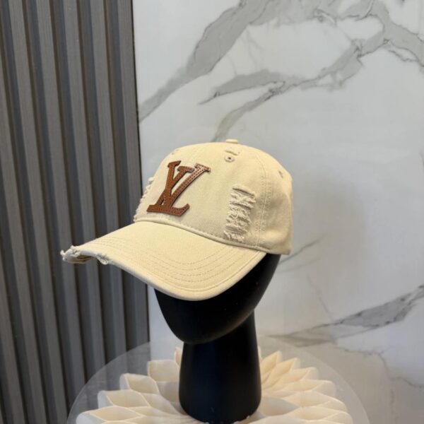 réplica,joyas,joyería,1:1,replica,fake,lujo,barato Novedades de Louis Vuitton Primavera/Verano: ideales para todas las estaciones, imprescindibles para salir y que hacen que tu rostro parezca más pequeño (SCXILM).