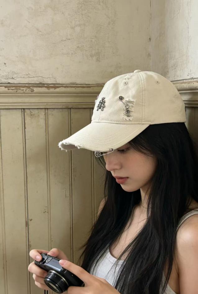 réplica,joyas,joyería,1:1,replica,fake,lujo,barato réplica,joyas,joyería,1:1,replica,fake,lujo,barato Gorra de béisbol nueva de Chrome Hearts (USJOK4)