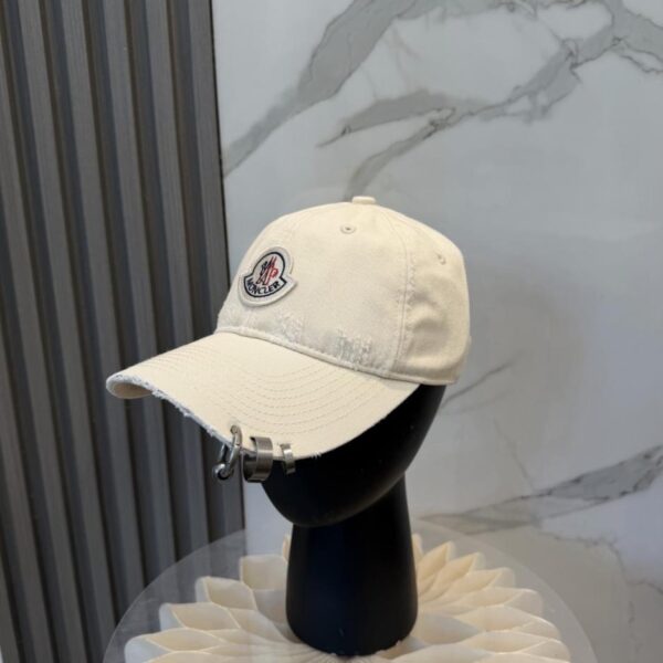 réplica,joyas,joyería,1:1,replica,fake,lujo,barato La nueva gorra de béisbol de Moncler (B7ORUI)