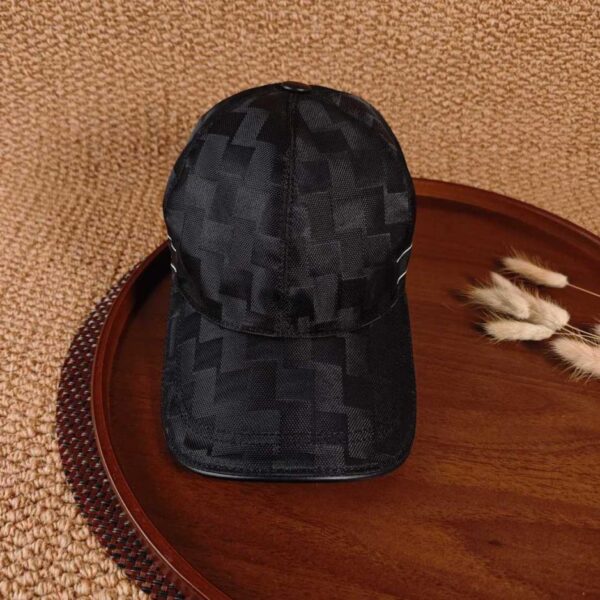 réplica,joyas,joyería,1:1,replica,fake,lujo,barato Nueva gorra de béisbol de LV (MGQYQD)