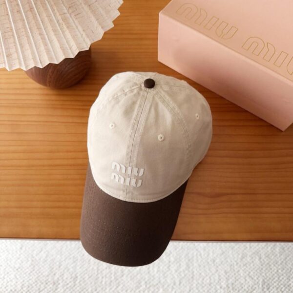 réplica,joyas,joyería,1:1,replica,fake,lujo,barato Gorra de béisbol MIUMIU nueva (8STO58)