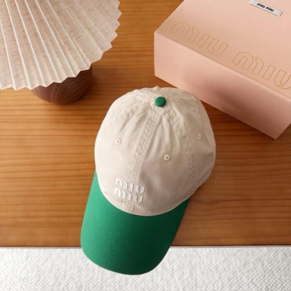 réplica,joyas,joyería,1:1,replica,fake,lujo,barato Nueva gorra de béisbol MIUMIU (TXHBRF)