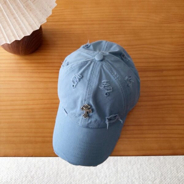 réplica,joyas,joyería,1:1,replica,fake,lujo,barato Gorra de béisbol estilo coreano retro desgastada y rasgada de Chrome Hearts para principios de primavera (6JKCY0)