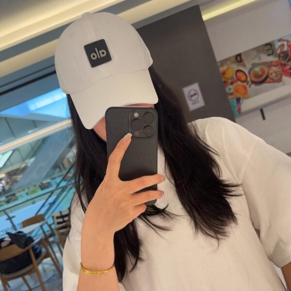 réplica,joyas,joyería,1:1,replica,fake,lujo,barato La nueva gorra de béisbol de Alo (7YXNNU)