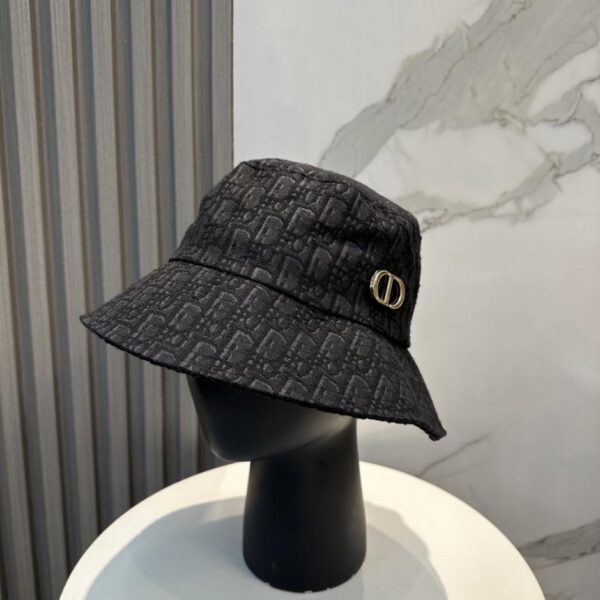réplica,joyas,joyería,1:1,replica,fake,lujo,barato Sombrero DIOR de calidad original, ahora disponible en la página web oficial. Estilo coreano, nuevo estilo deportivo británico, sombrero tipo pescador unisex (XSTYA8).