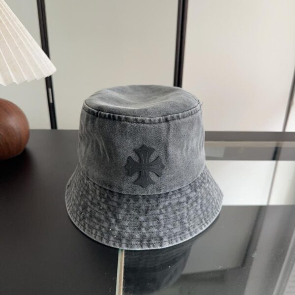 réplica,joyas,joyería,1:1,replica,fake,lujo,barato Nuevo sombrero tipo cubo de Chrome Hearts (E344K4)