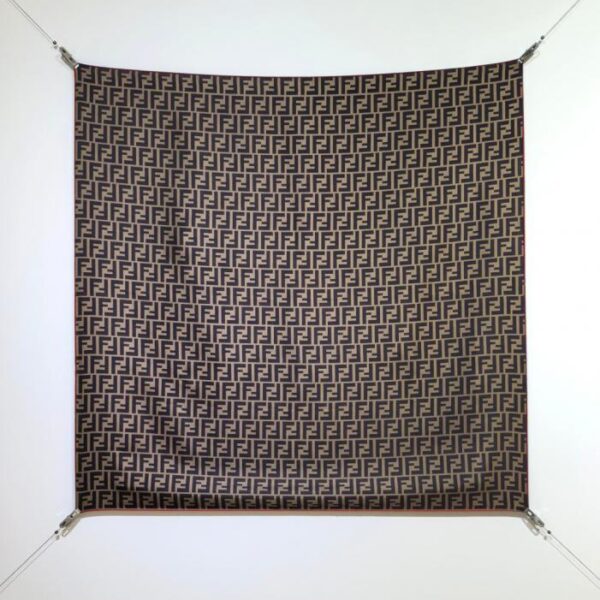 réplica,joyas,joyería,1:1,replica,fake,lujo,barato SFD250118 Momme Doble cara 90x90cm Sarga de seda Fendi «Panel completo FF» (TUGF1A)
