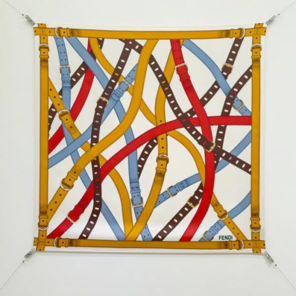 réplica,joyas,joyería,1:1,replica,fake,lujo,barato SFD251118 Momme Doble cara 90x90cm Sarga de seda Fendi (5KX30D)