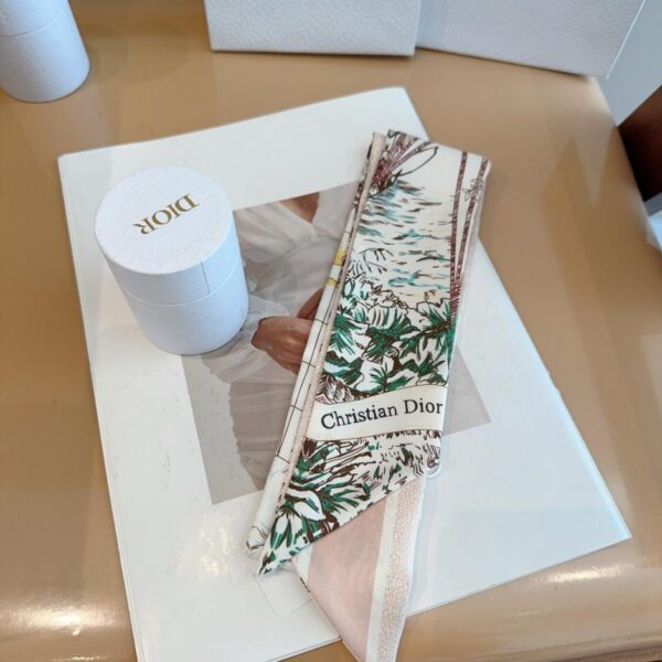 réplica,joyas,joyería,1:1,replica,fake,lujo,barato La última diadema floral de doble capa de Dior (4QUCGG)