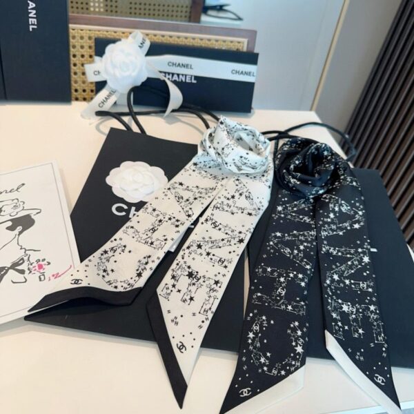 réplica,joyas,joyería,1:1,replica,fake,lujo,barato ¡Ya llegó el mini pañuelo Chanel Twilly! Una auténtica monada de Chanel (Z9UD23).