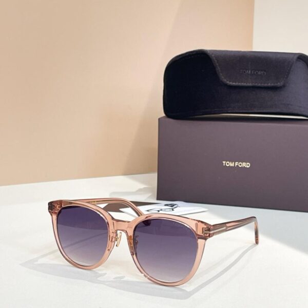 réplica,joyas,joyería,1:1,replica,fake,lujo,barato Gafas de sol Tom Ford, modelo TF1133-K (10 kg)
