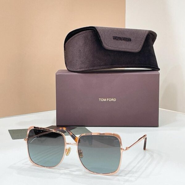 réplica,joyas,joyería,1:1,replica,fake,lujo,barato Gafas de sol Tom Ford, modelo TF 1319 (NHSFCJ)