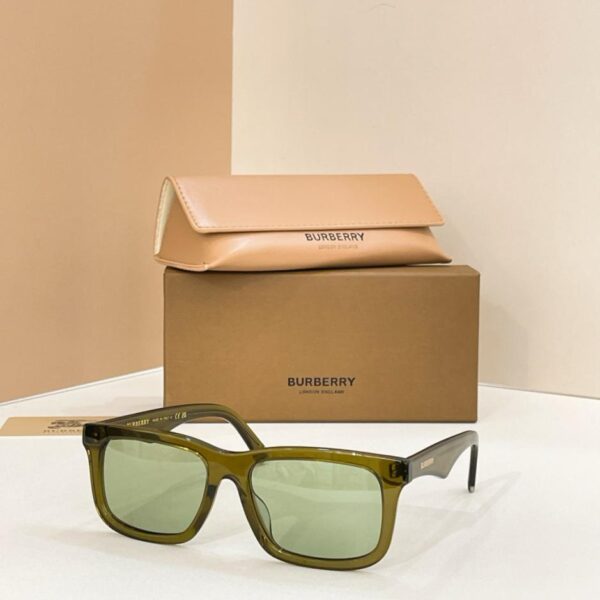 réplica,joyas,joyería,1:1,replica,fake,lujo,barato Gafas de sol Burberry, MODELO BE 2443 (5KZ3N5)