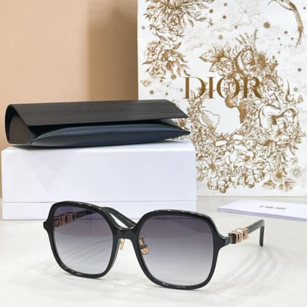 réplica,joyas,joyería,1:1,replica,fake,lujo,barato Gafas de sol DIOR, modelo Dior Treasure S1F (23VB4I)