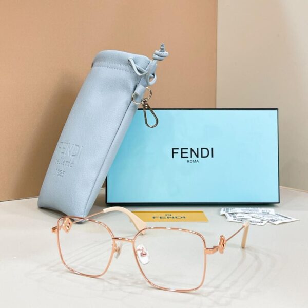 réplica,joyas,joyería,1:1,replica,fake,lujo,barato Gafas de sol FENDI MODELO FE50110F (66YSXZ)
